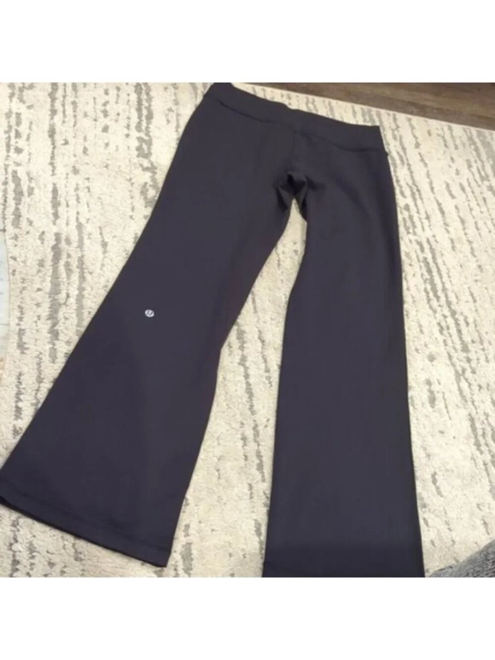 Lululemon Astro Pant Black EUC